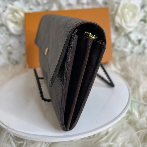 LIKE NEW LV DAMEIR EBENE - Picture 12 of 17